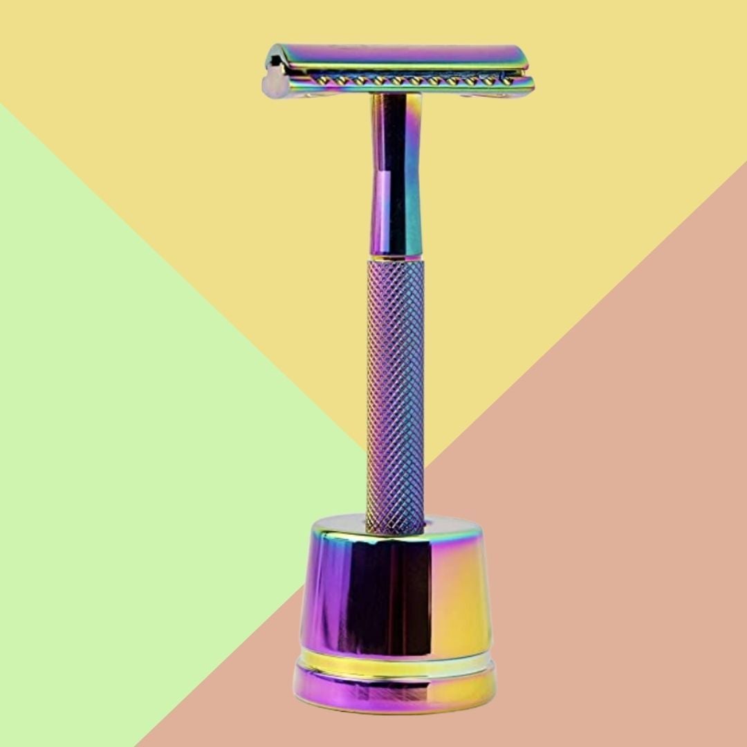 A highly-reviewed weighted razor with a stand