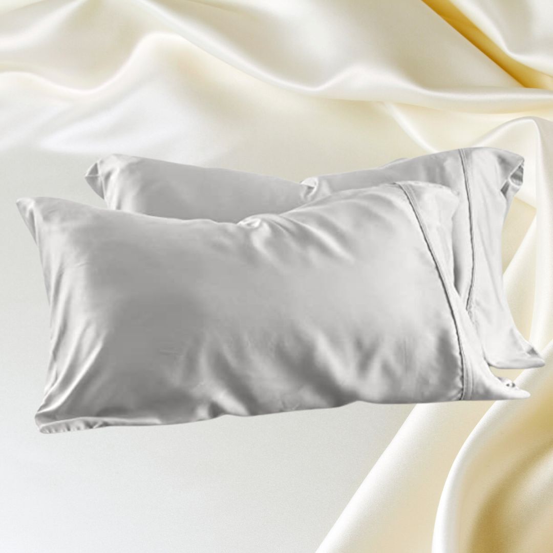 A natural and cooling vegan silk pillowcase